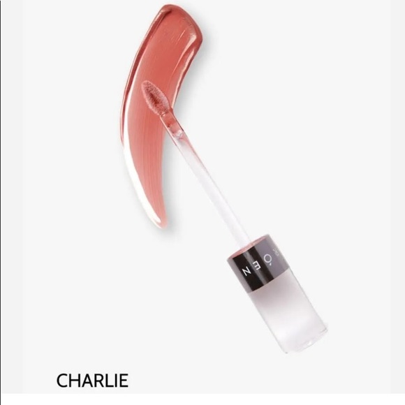 ❤️Roén Kiss My Liquid Lip Balm In Shade❤️CHARLIE❤️ - Picture 6 of 8